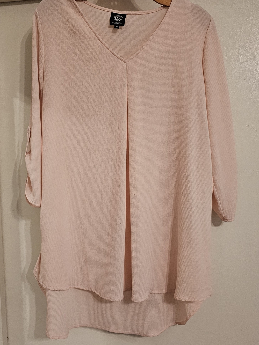 bobeau Light Blush V-Neck Tunic with Center Pleat